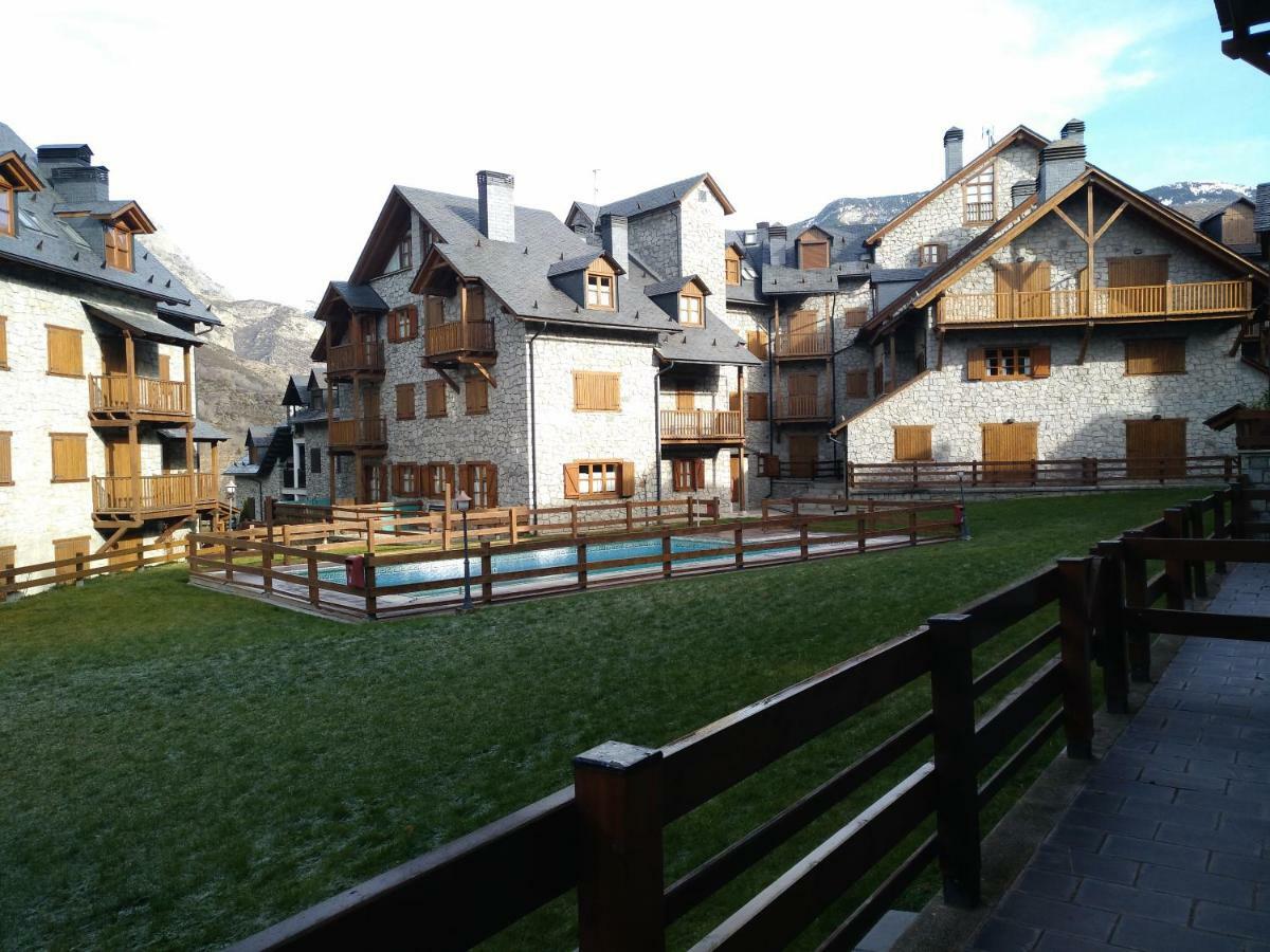 Residencial Valle De Бенаске Экстерьер фото